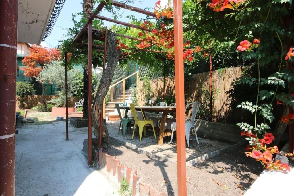 Cozy Modern Apt W Free Parking Bbq & Fully Equipped Villa Como Exterior photo
